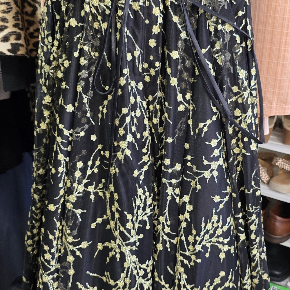 Blondie Nites Black and Gold Prom Dress - Picture 5 of 5